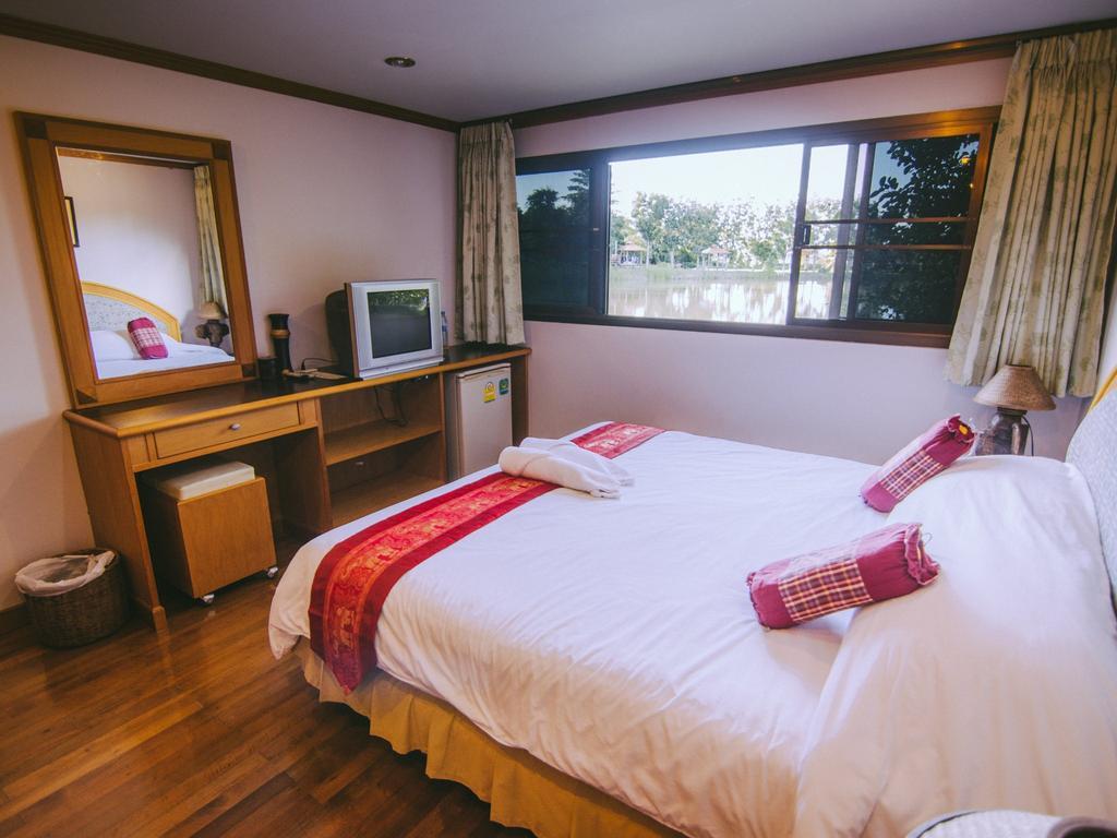Tanita Lagoon Resort Udon Thani Bilik gambar