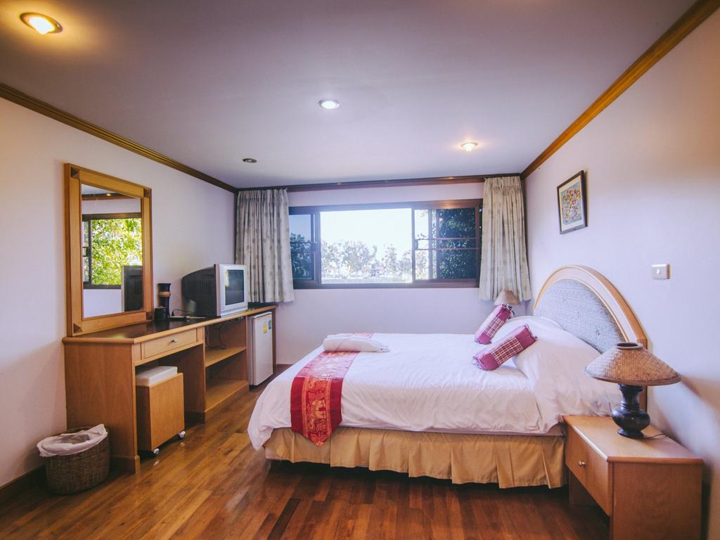 Tanita Lagoon Resort Udon Thani Bilik gambar