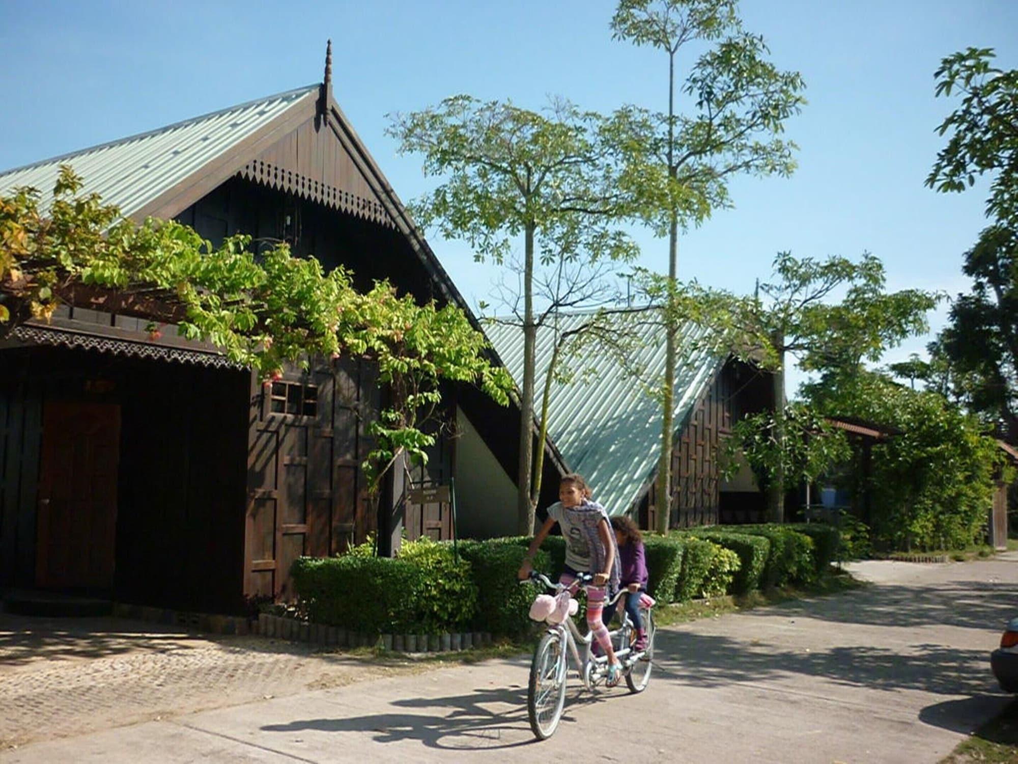Tanita Lagoon Resort Udon Thani Luaran gambar