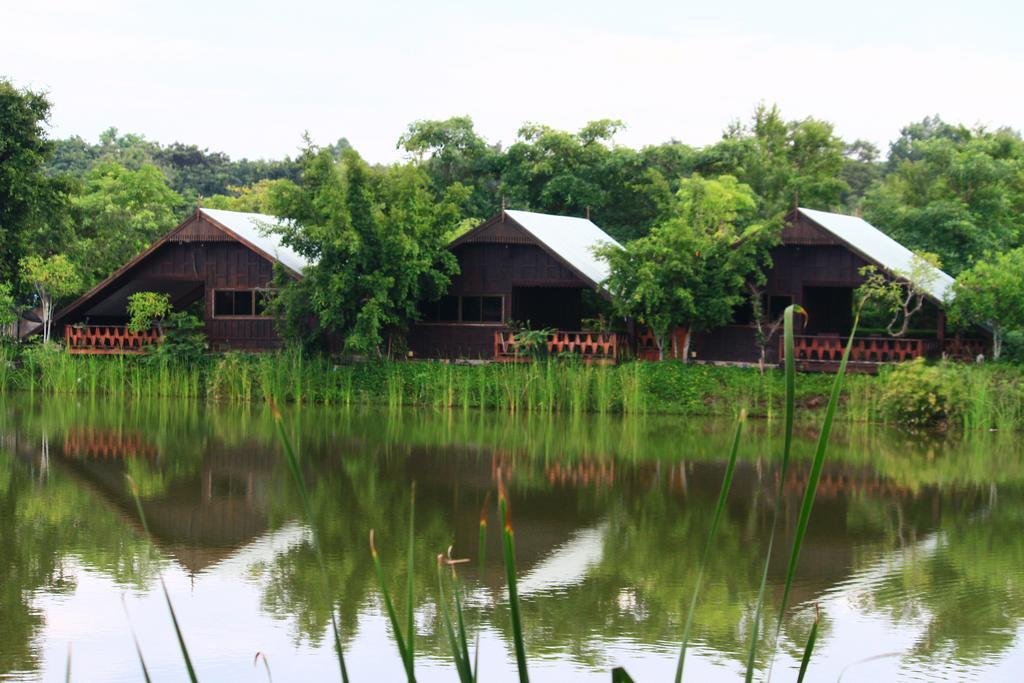 Tanita Lagoon Resort Udon Thani Bilik gambar